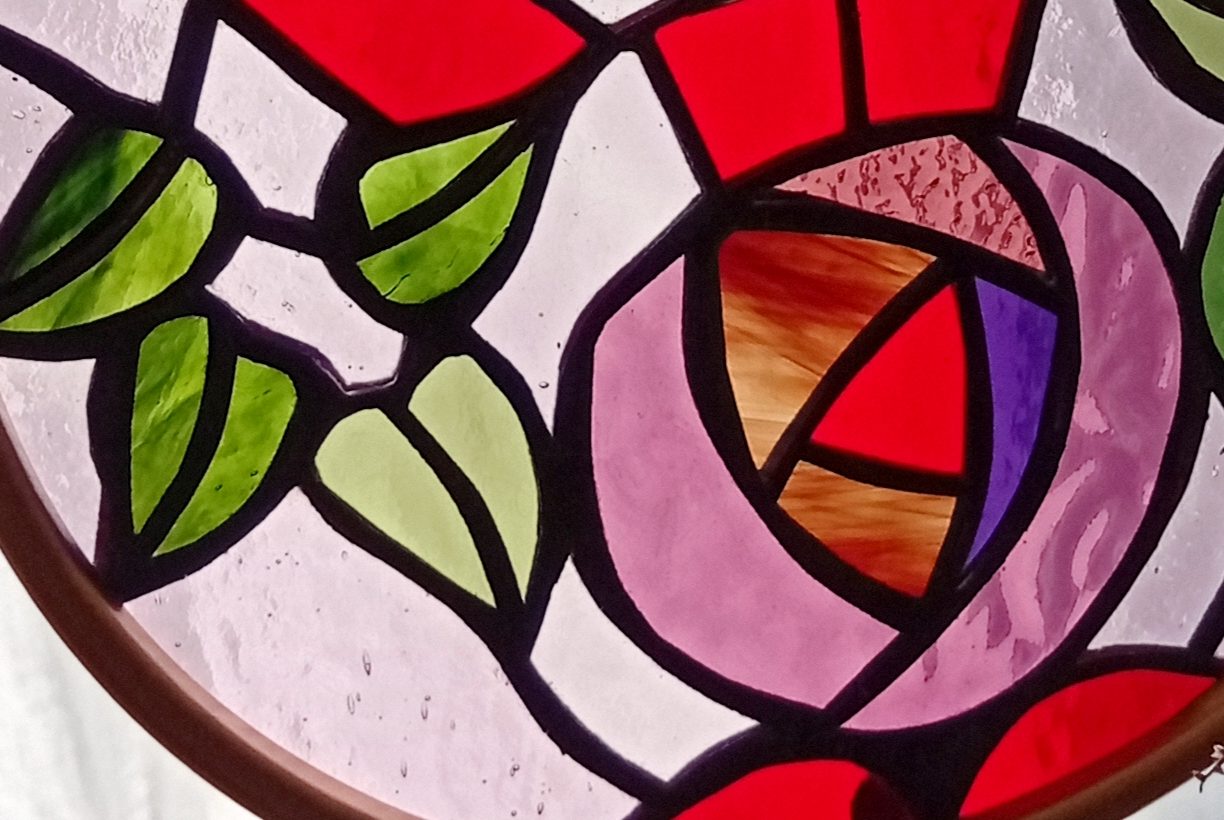 vitrail-muchardise-sarah-bernhardt-le-petit-atelier-du-verre- fleur