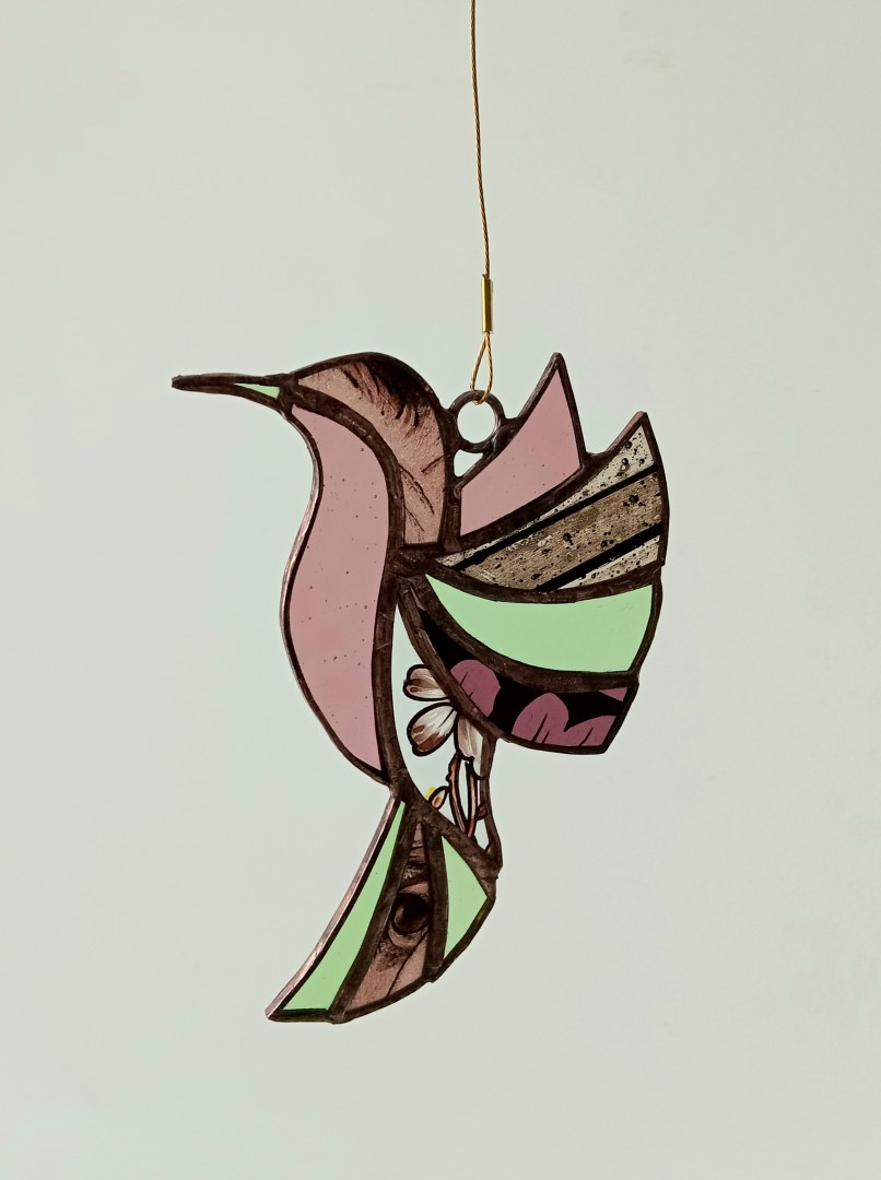 20241227 140342 le-petit-atelier-du-verre-colibri-vitrail-hauts-de-france